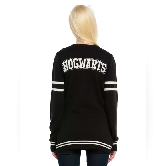 NWT Harry Potter Hogwarts Varsity Style Cardigan Wizarding World sz M $45 orig - Picture 1 of 6